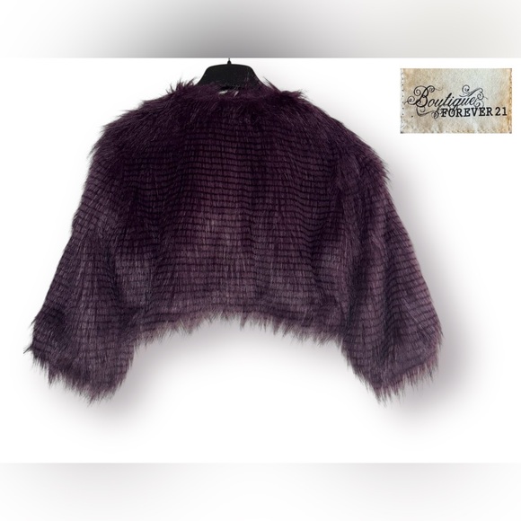 Boutique XXI Chic Cropped Faux Fur Bolero | Teddy Jacket - Picture 3 of 8